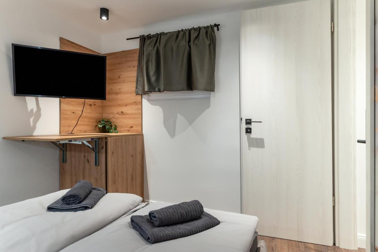 Downtown Luxury By Stlcz With 2 Bathrooms Budapest Exterior foto